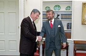 Tony Dolan in the Oval Office with Ronald Reagan